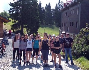 Hiking to support „Tree of Life“